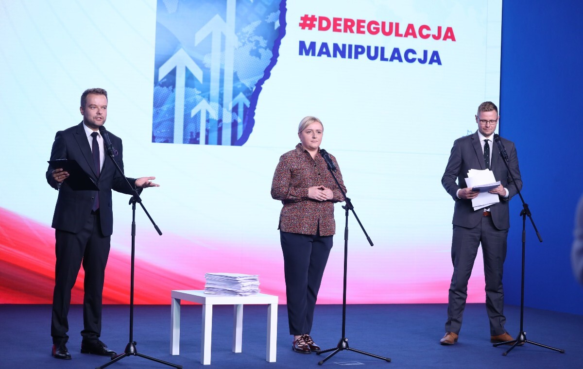 Posłowie PiS: Deregulacja Tuska to manipulacja i fikcja
