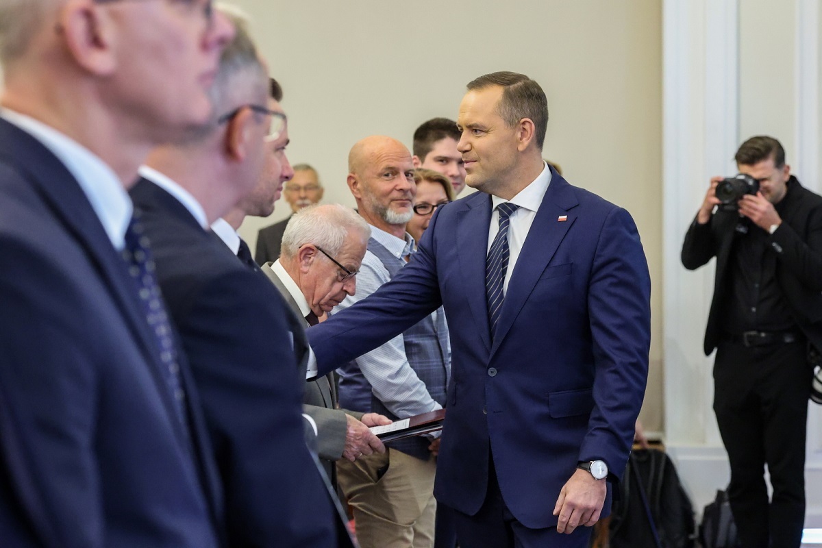 Prezydent elekt wciąż jest zagrożony prowokacją