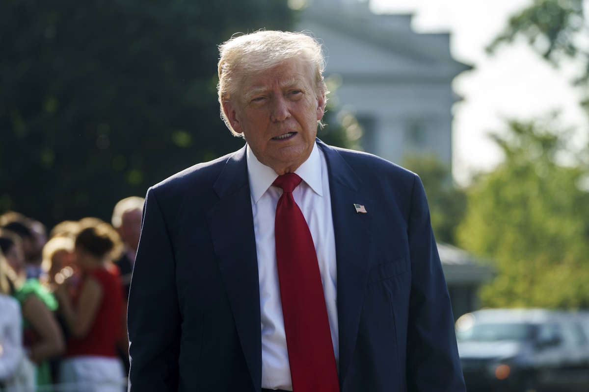 Trump o sankcjach na Rosję: "Patrzymy na tę całą sytuację"