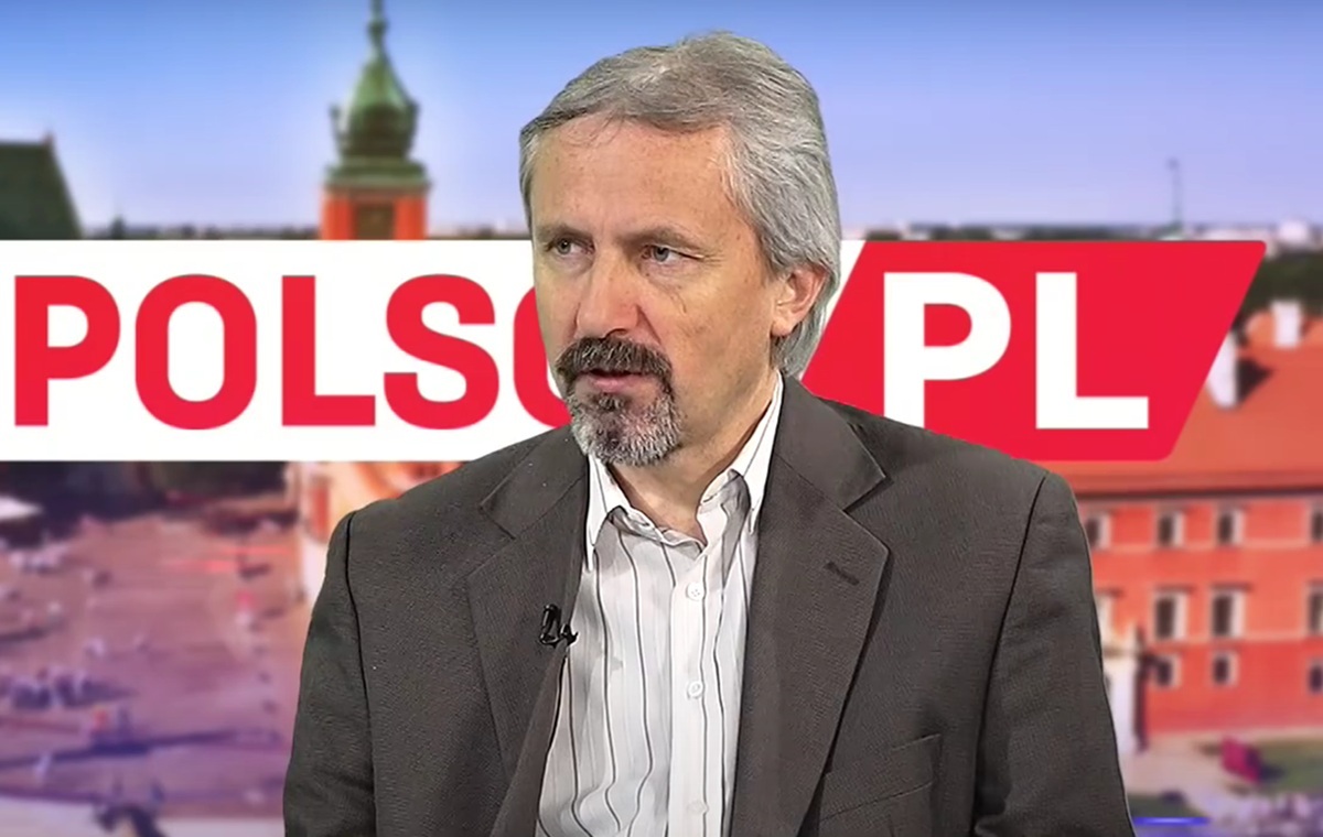 Dlaczego kibice poparli Nawrockiego?Prof. Chwedoruk wyjaśnia