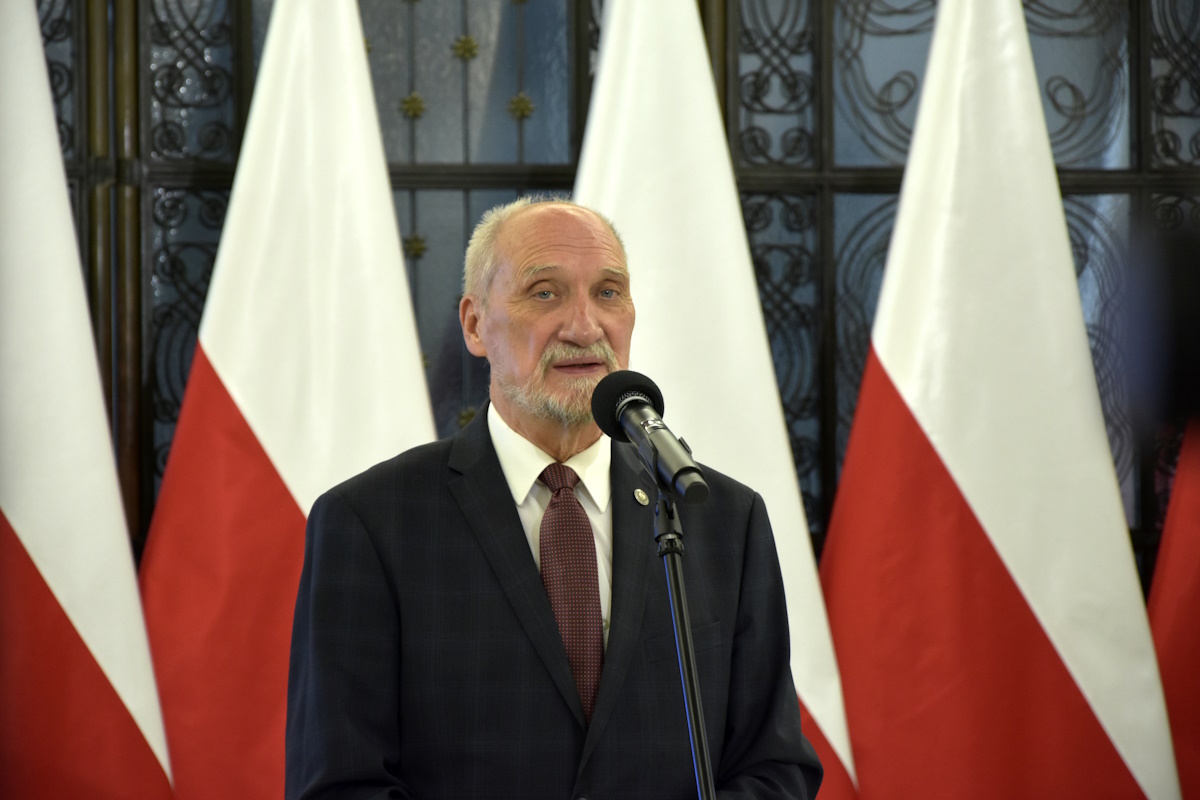 Macierewicz: Nawrocki will not let  Polish to be destroyed