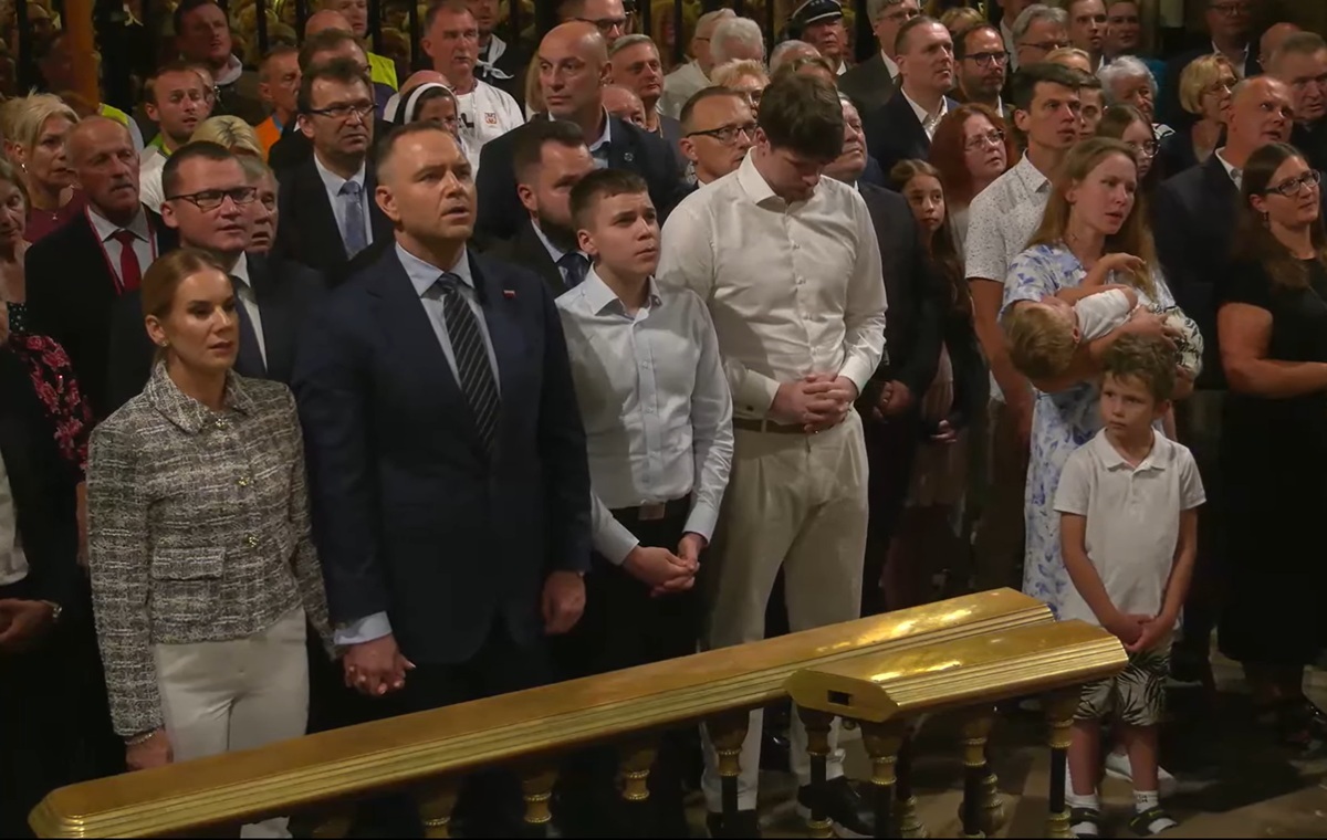Karol Nawrocki z rodziną modlili się na Jasnej Górze