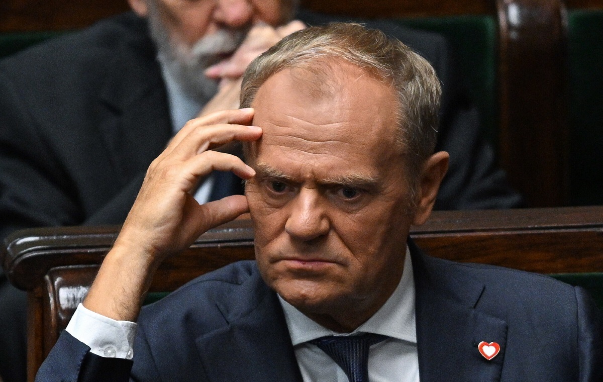 Tak go zabolało zaprzysiężenie? Papa zamknął się w gabinecie