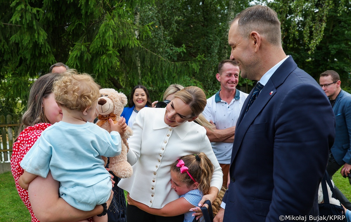 Para prezydencka spotkała się z wielodzietną rodziną
