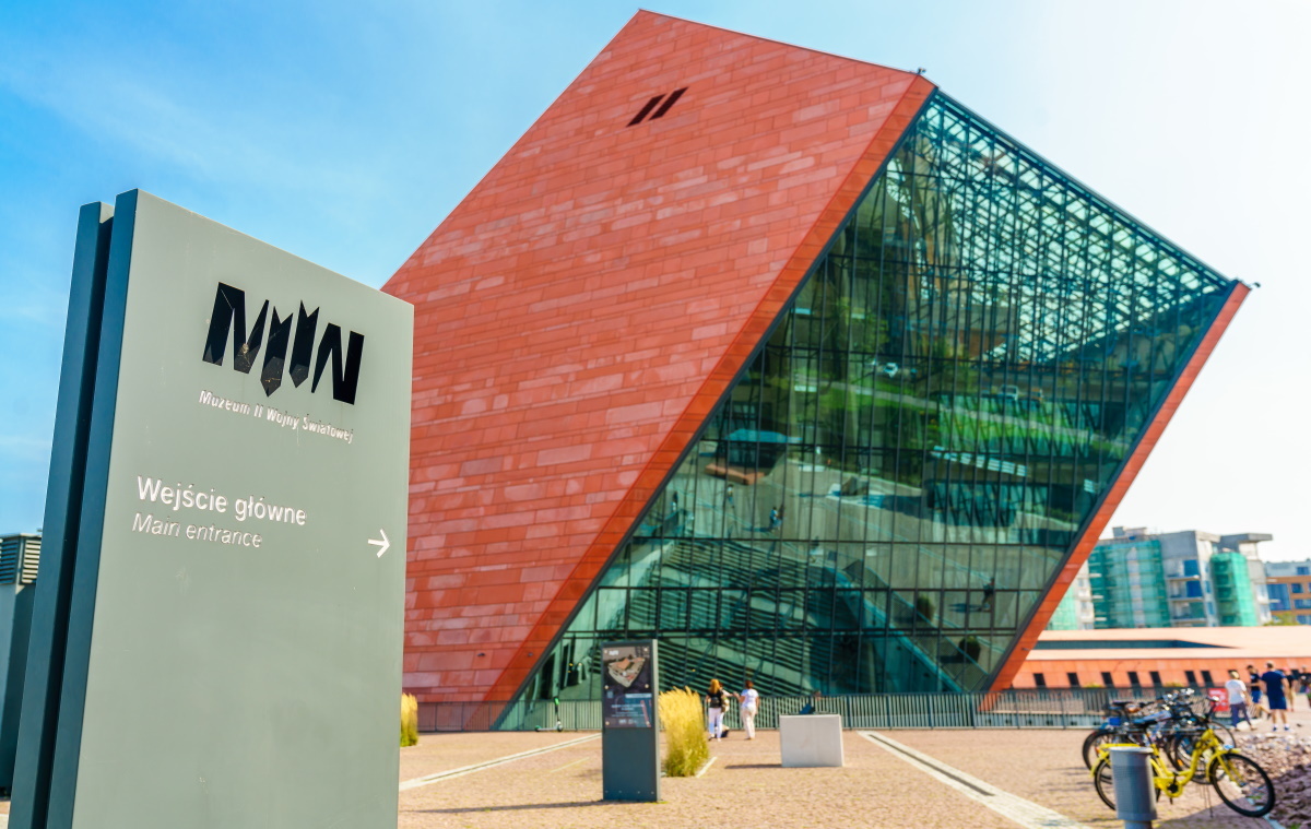 UJAWNIAMY. Prezydent odwiedzi Muzeum II Wojny Światowej