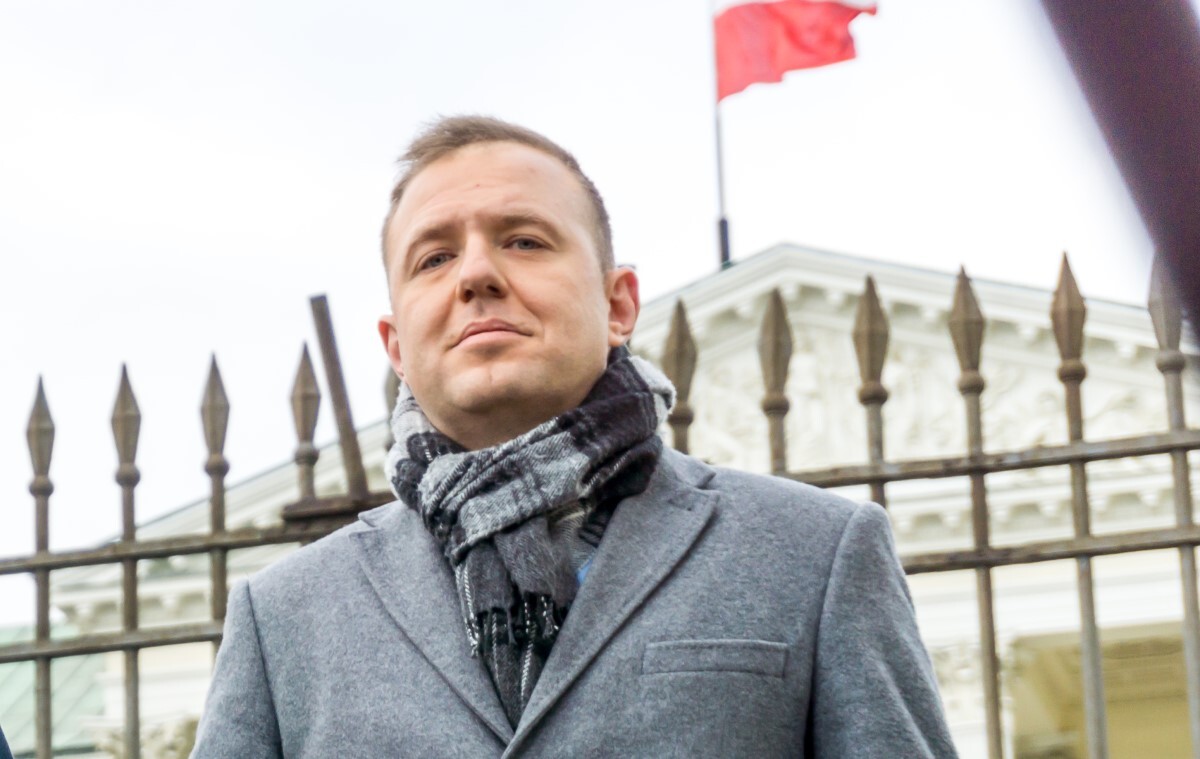 TYLKO U NAS. Kurzejewski: "Rządzą nami polityczni bandyci"