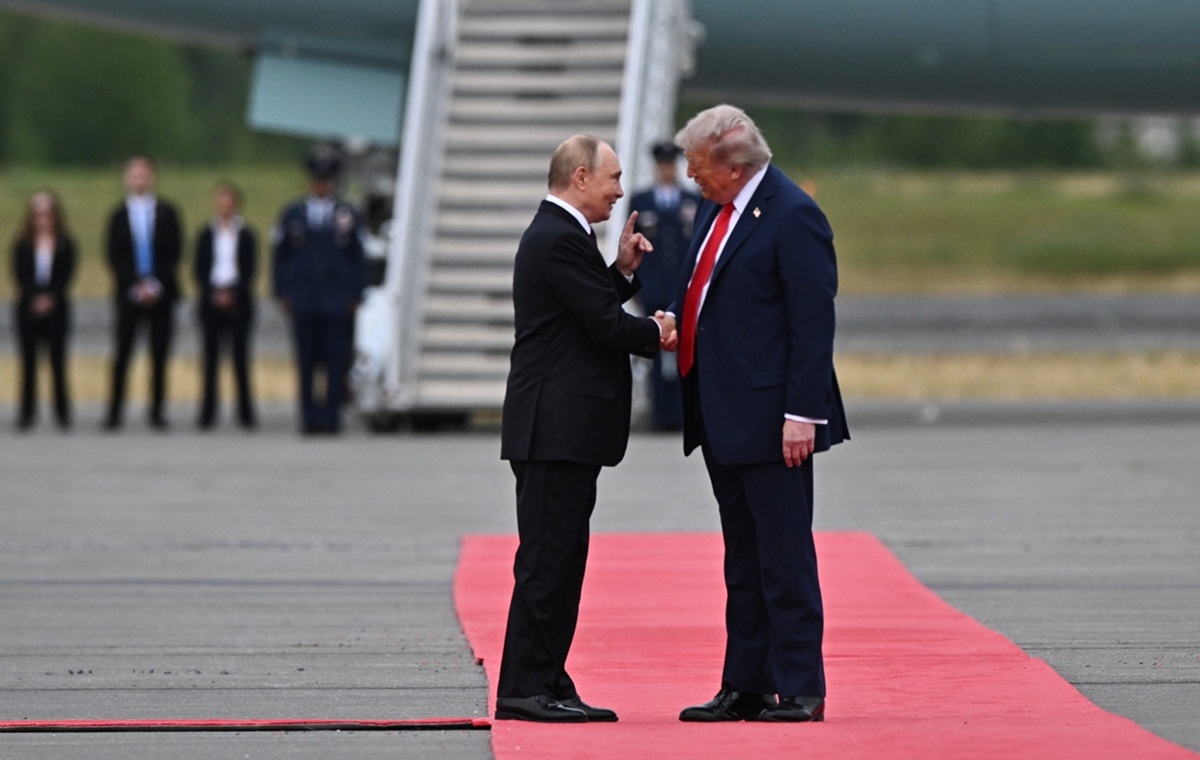 TYLKO U NAS. Gen. Gromadziński: Trump uwiarygodnił Putina