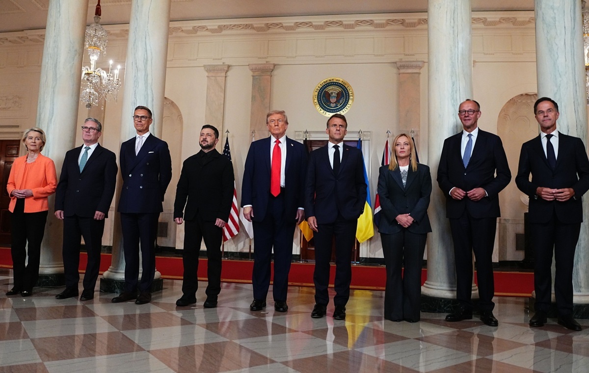 wiadomości,aktualności,wPolityce.pl Prezydent Trump pokazał europejskim liderom... swoje zdjęcie