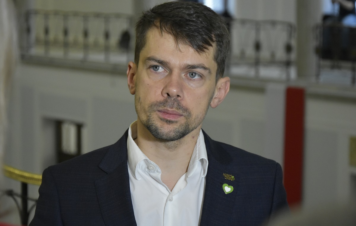 Kołodziejczak: Motyka niech puknie się w głowę