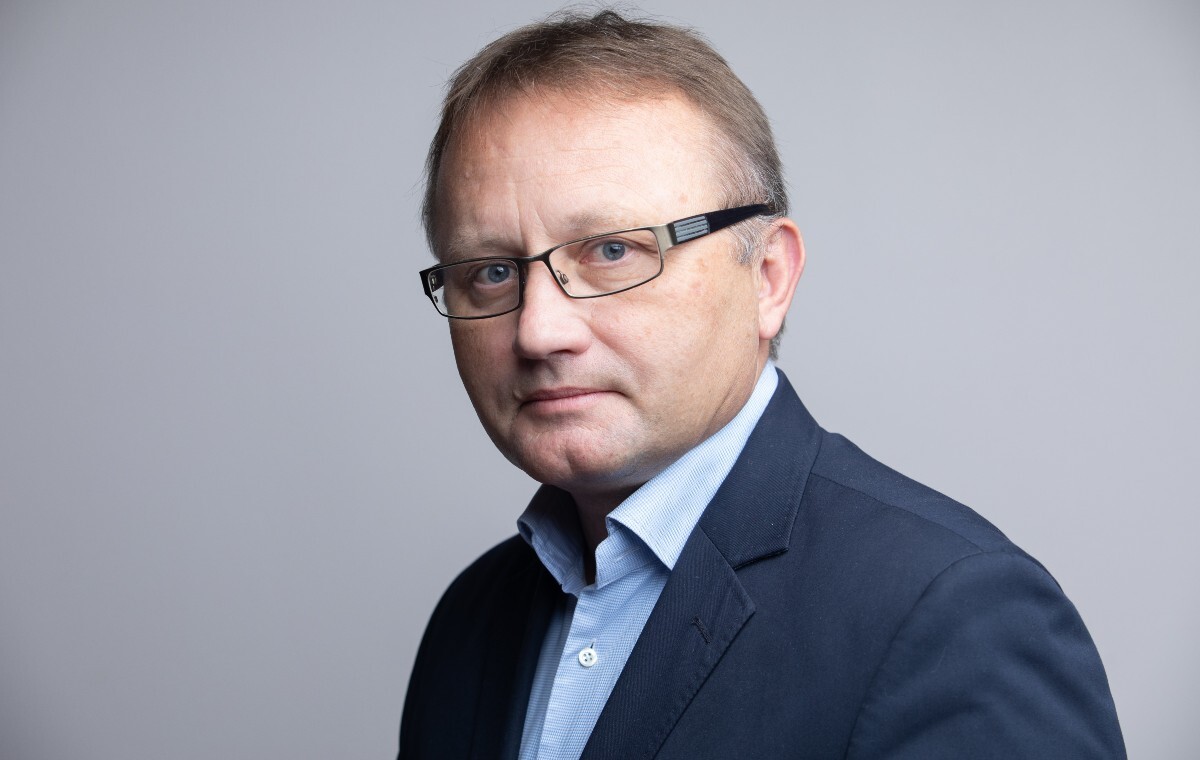TYLKO U NAS. Budzisz: To żenujący pokaz niekompetencji