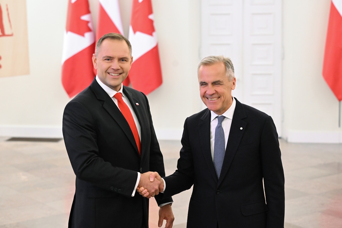 Prezydent Nawrocki spotkał się z premierem Kanady