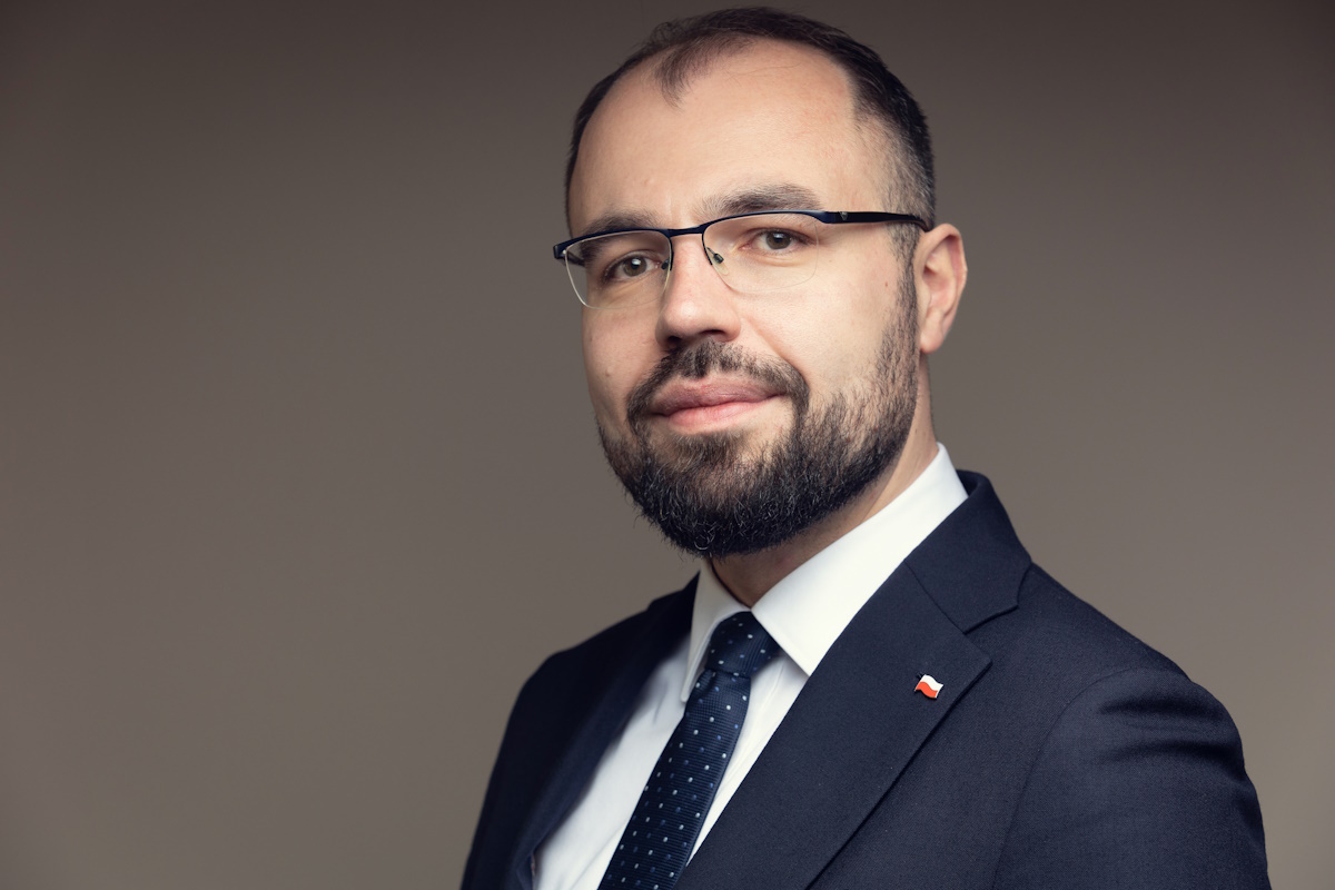 Szczucki: president   will hold government ineptitude accountable