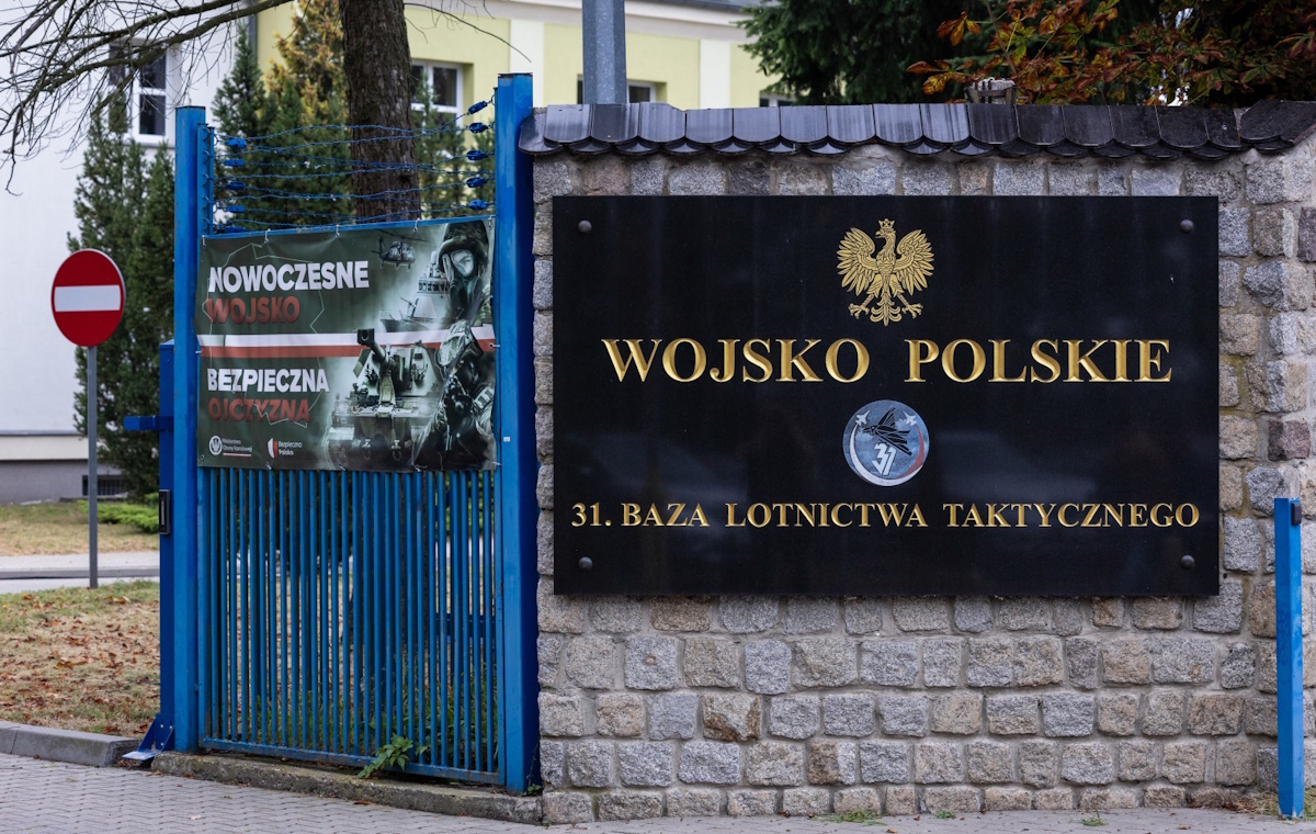 Wszelkie loty samolotów F-16 zostały wstrzymane do odwołania