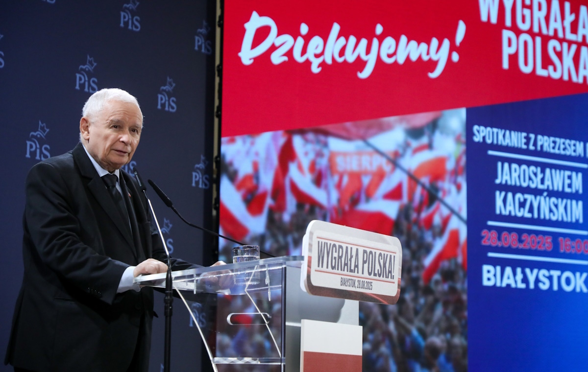 Wielki powrót do władzy? Wyciekł wewnętrzny sondaż PiS
