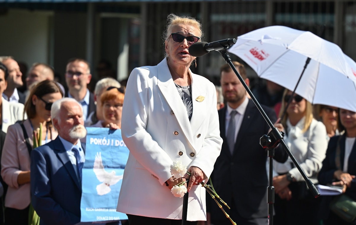 Skandal na obchodach. Krzywonos o Gargamelie PiS: Kurdupel