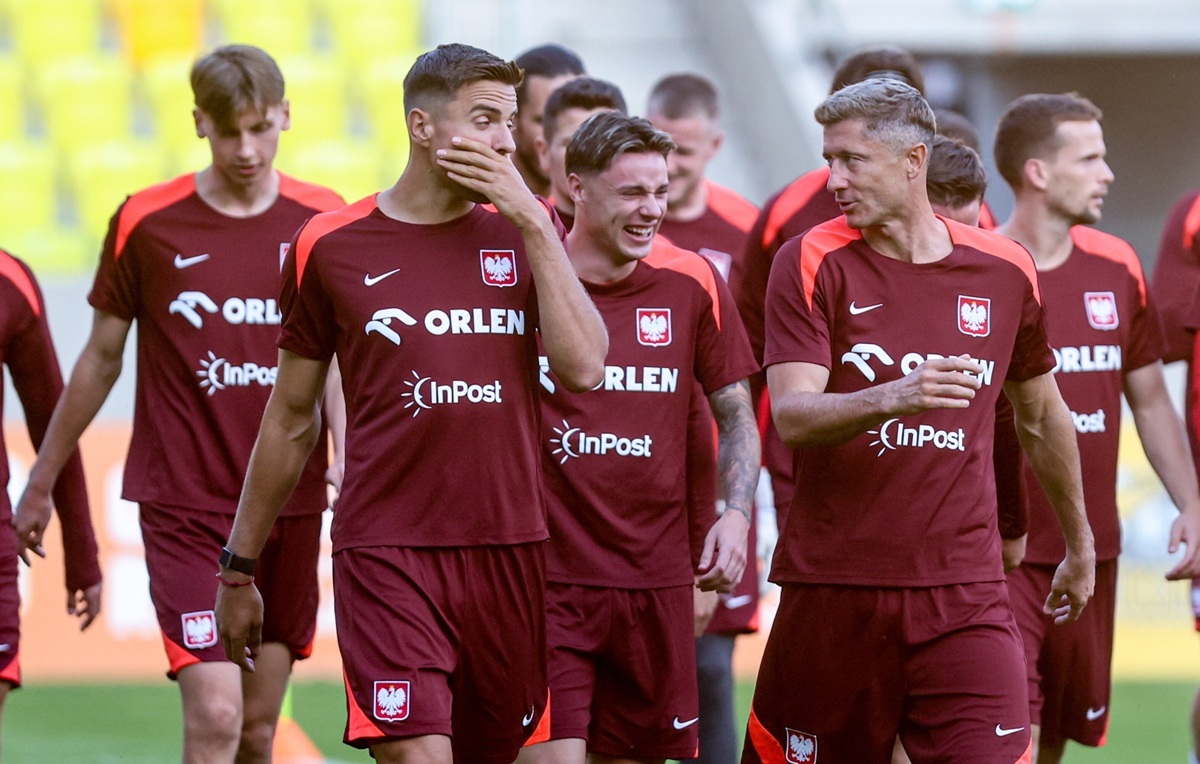 Smerfy bohaterami hitowych transferów. Zobacz podsumowanie