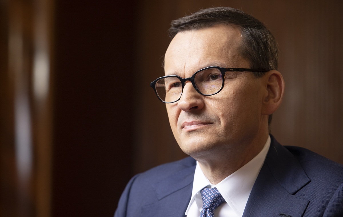 TYLKO U NAS. Morawiecki: 80 miliardów = 1 Domański