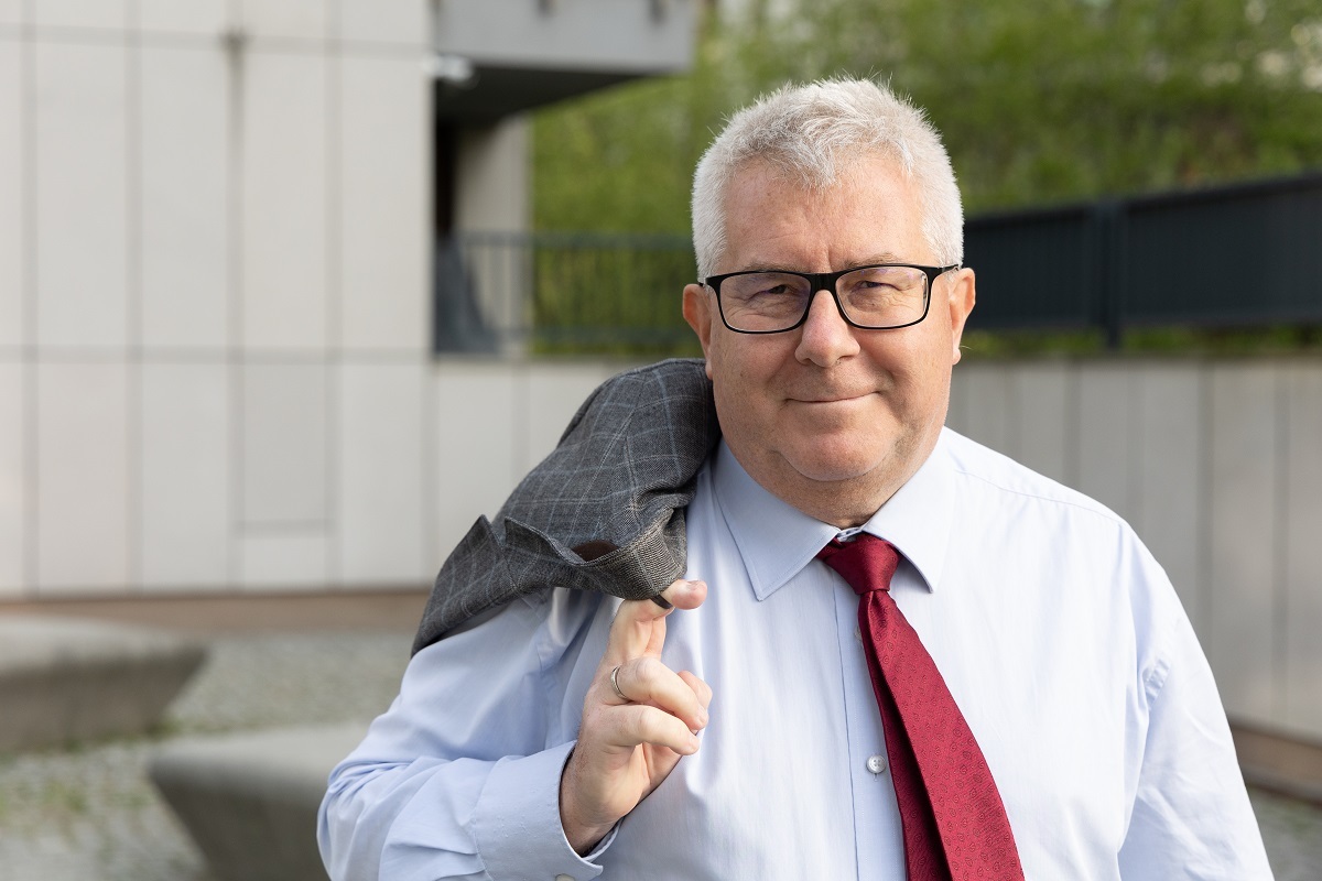 Warto posłuchać! Ryszard Czarnecki zaprosił ciekawych gości
