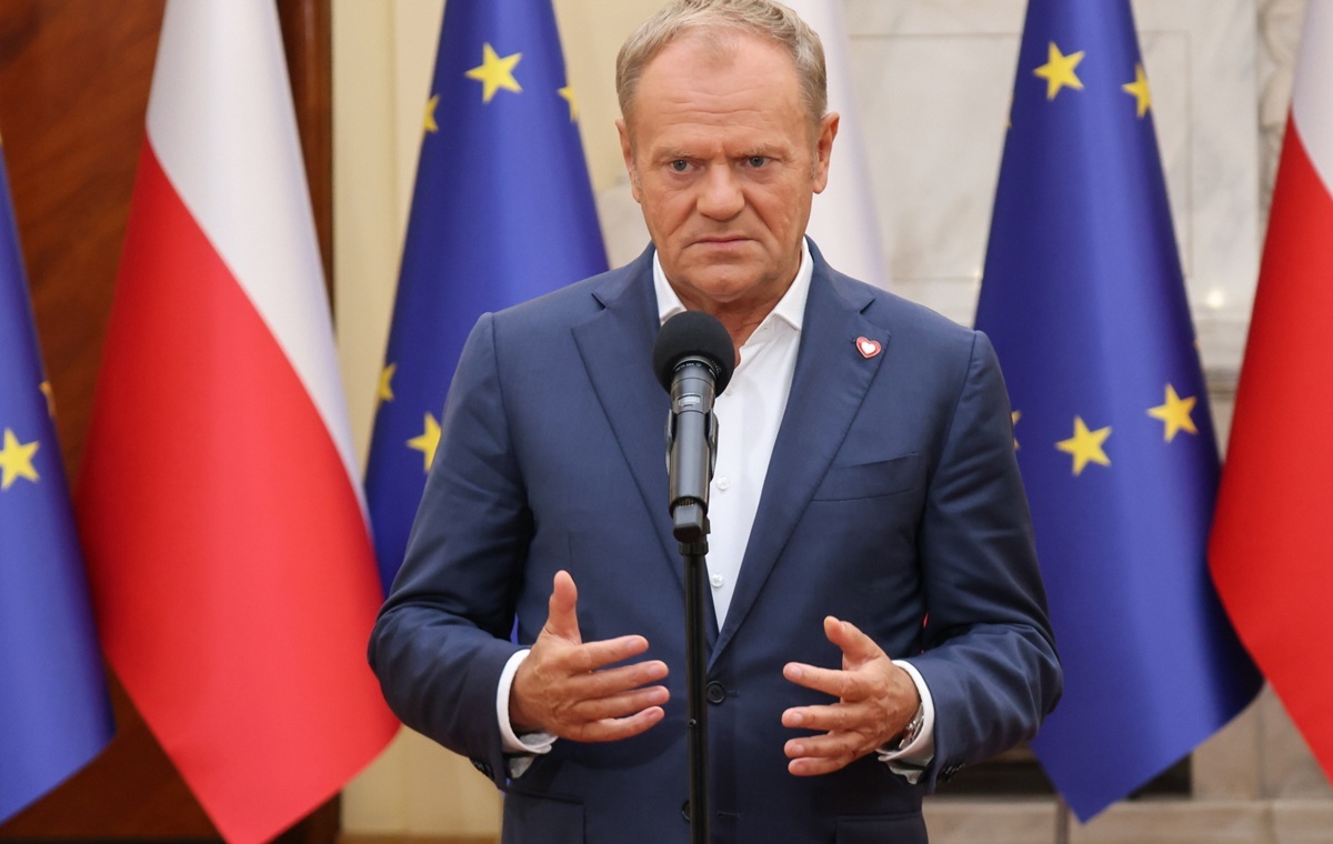 Tusk po zakończeniu RBN: Muszę współpracować z prezydentem