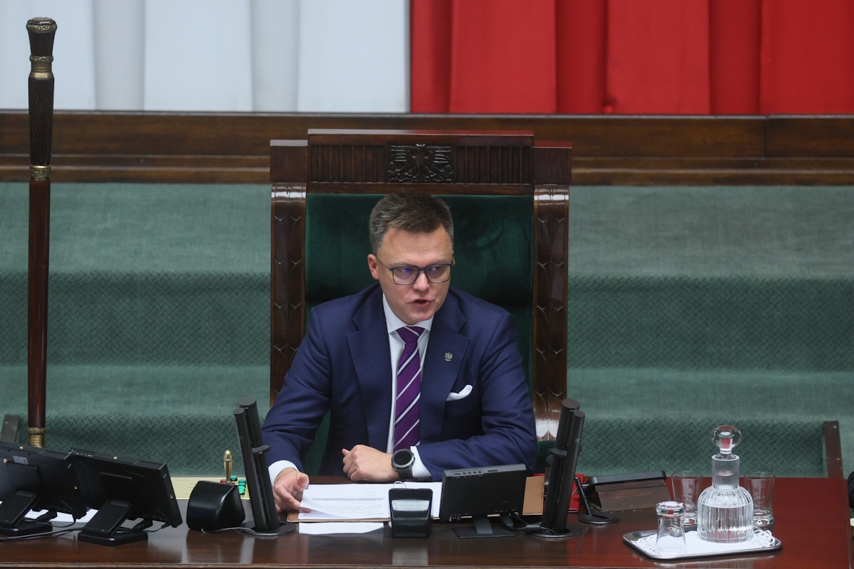 Papa przejmie Polskę 2050 Fanatyka? Onet o problemach partii