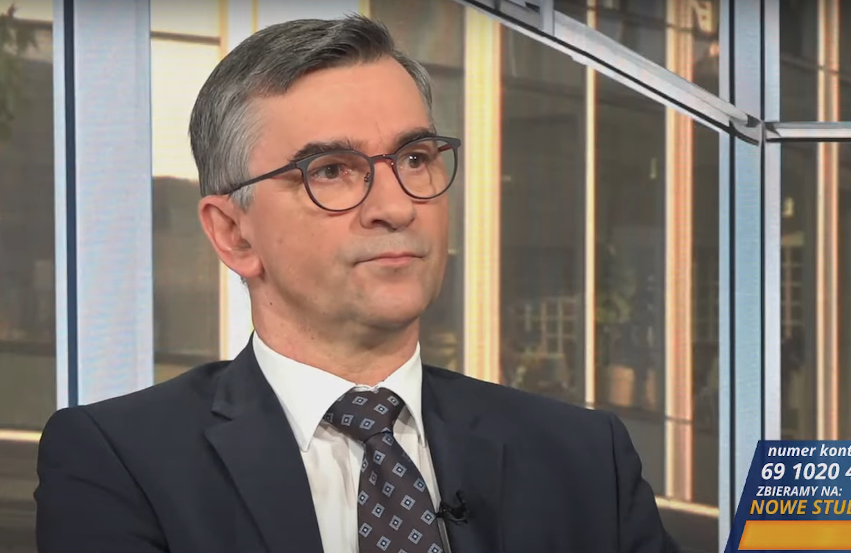 TYLKO U NAS. Przyłębski: Prezydent chce się przedstawić