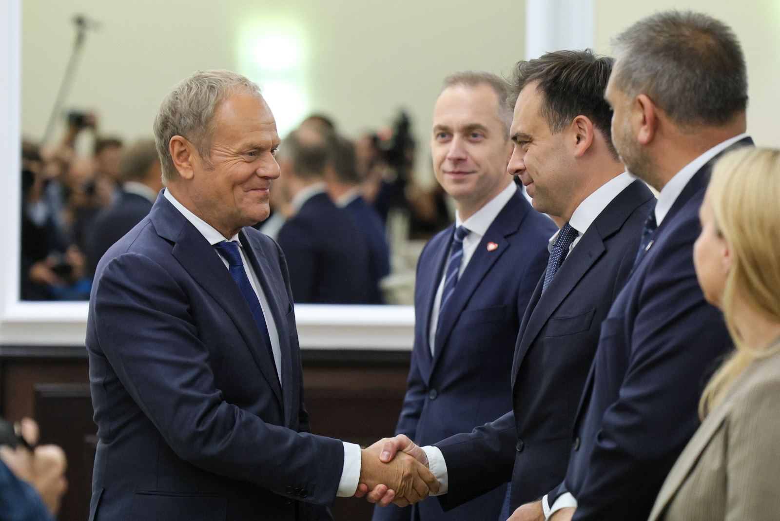 Potężna dziura budżetowa! Tusk musi ściąć wydatki o 30mld zł
