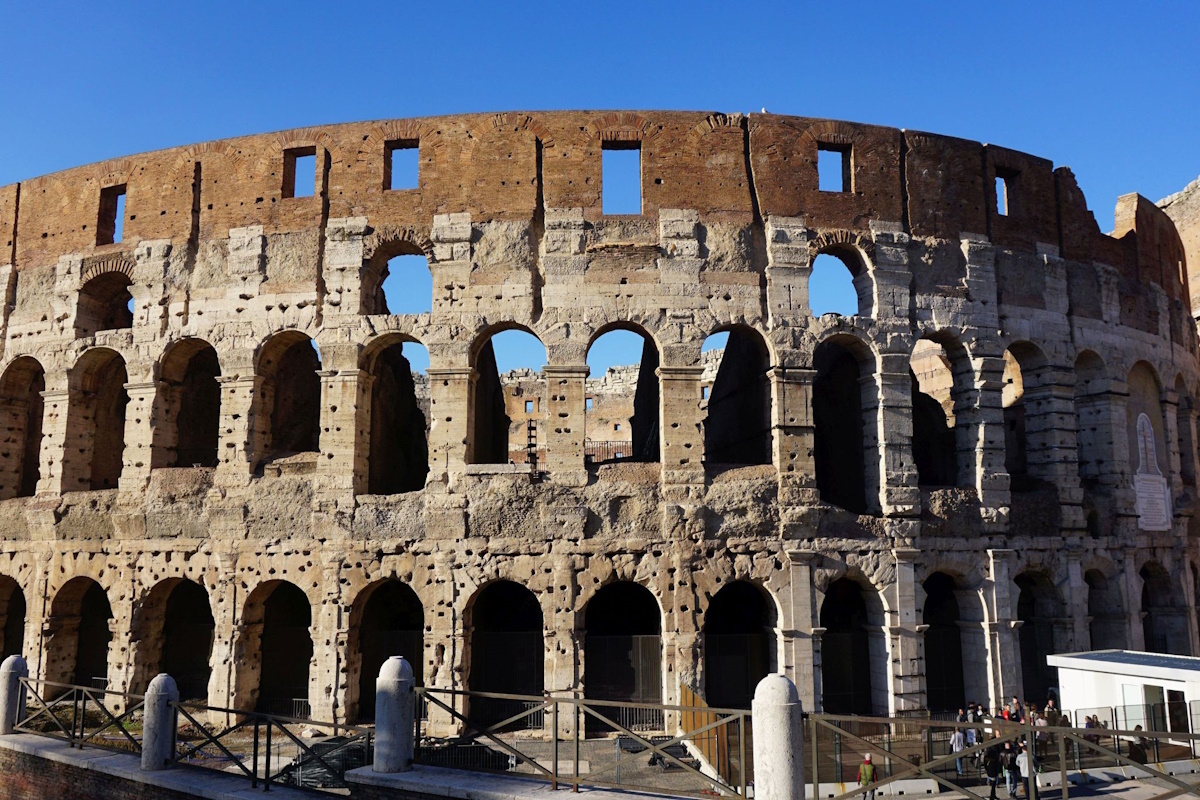 Starożytna tablica znaleziona przy śmietniku w Rzymie