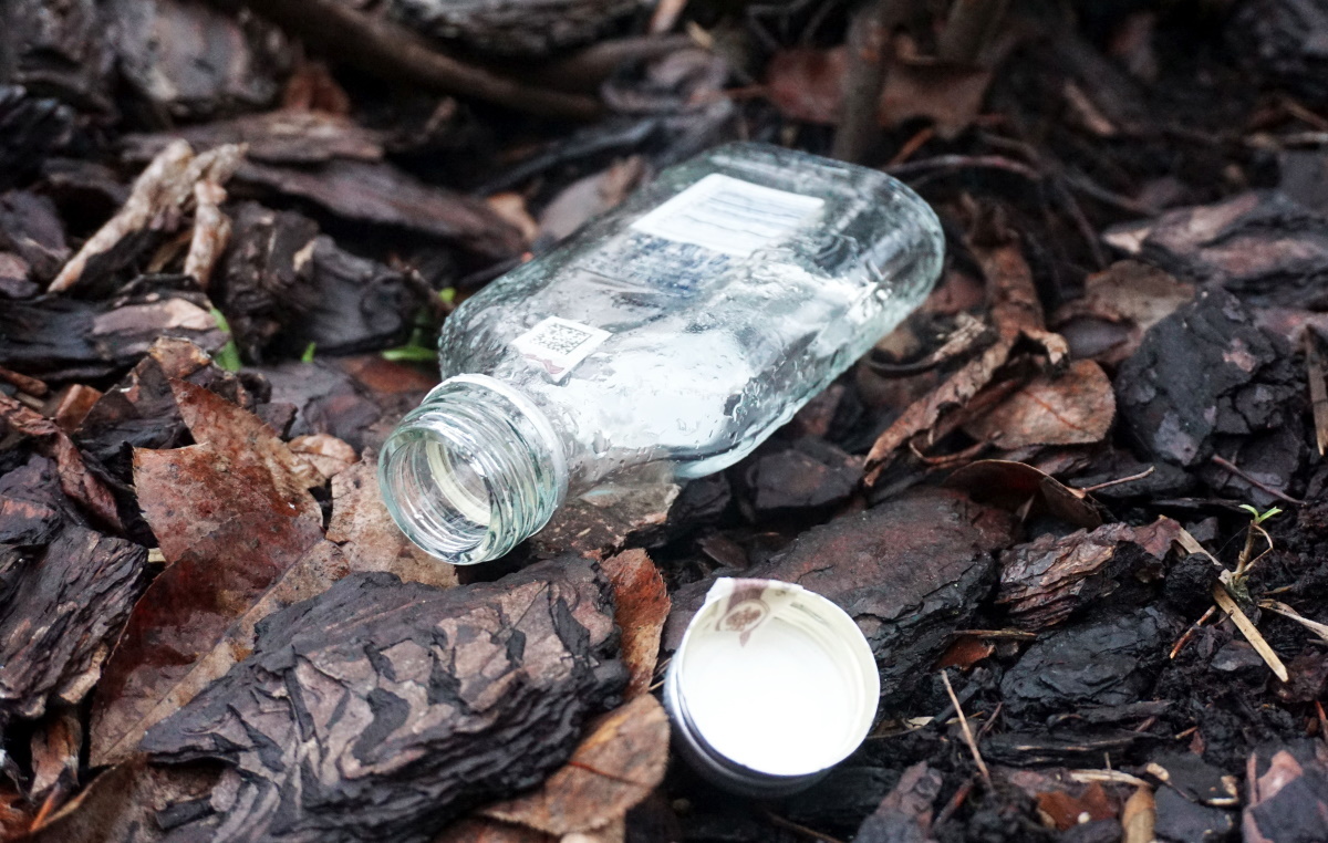 SONDAŻ. Zdecydowana większość Polaków chce nocnej prohibicji