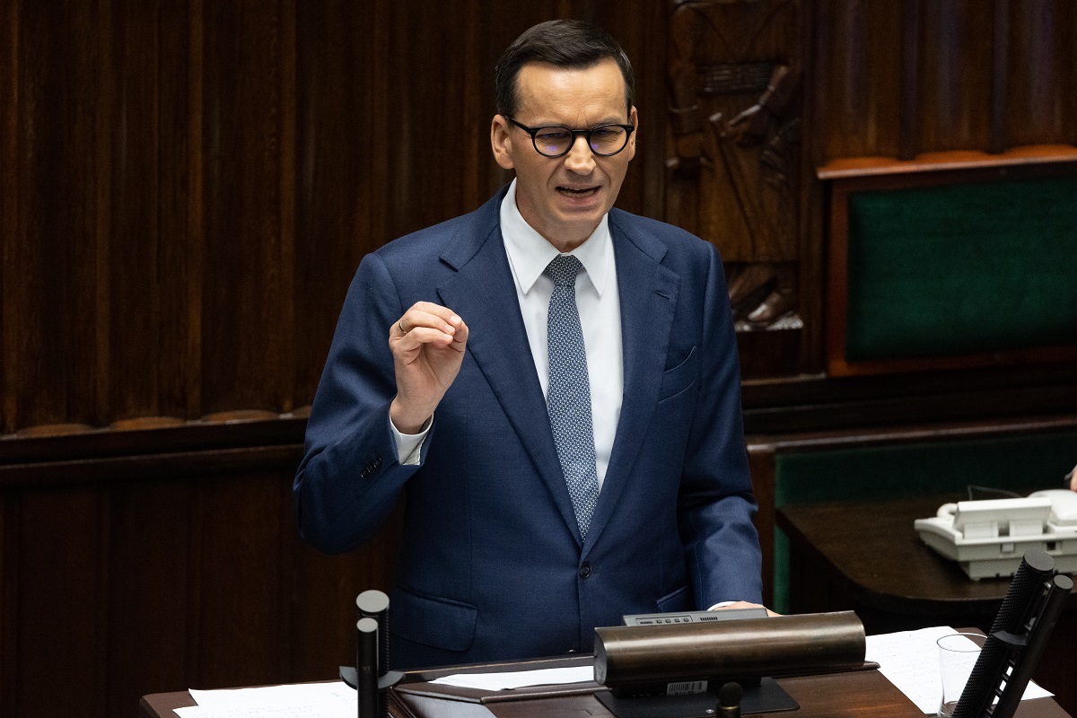 Umorzono sprawę nabycia działek przez rodzinę Morawieckich!