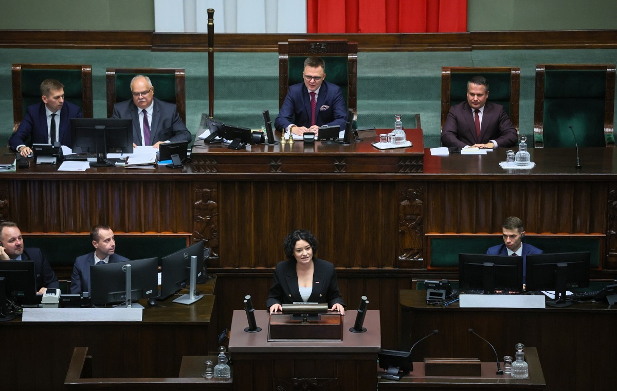 Starcie Żukowskiej i Hołowni! "Próba przyspieszenia rotacji"