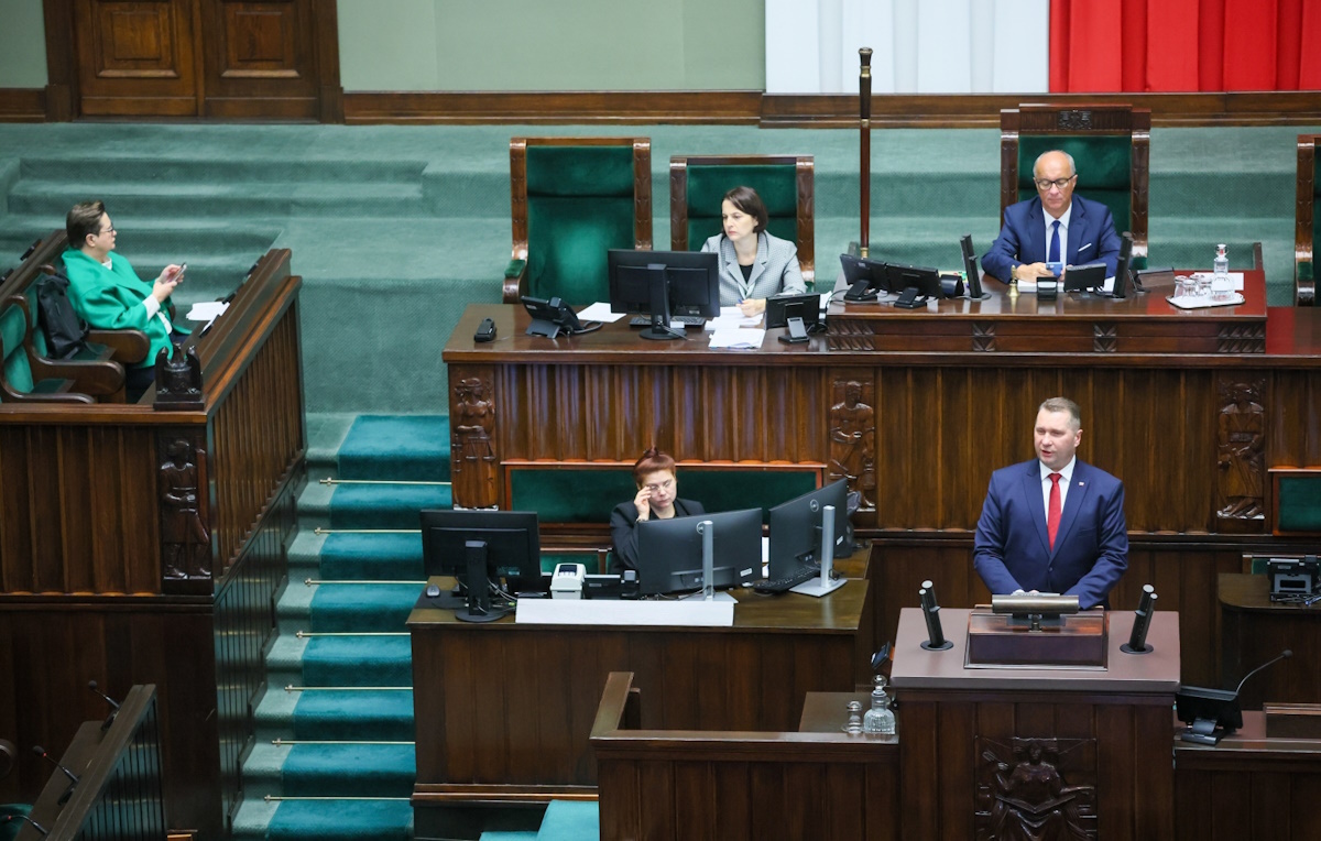 PiS i Konfederacja chcą dwóch godzin religii lub etyki!