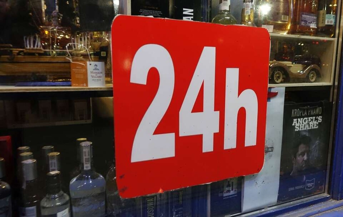 Ponad 60 proc. Polaków popiera nocną prohibicję. SONDAŻ