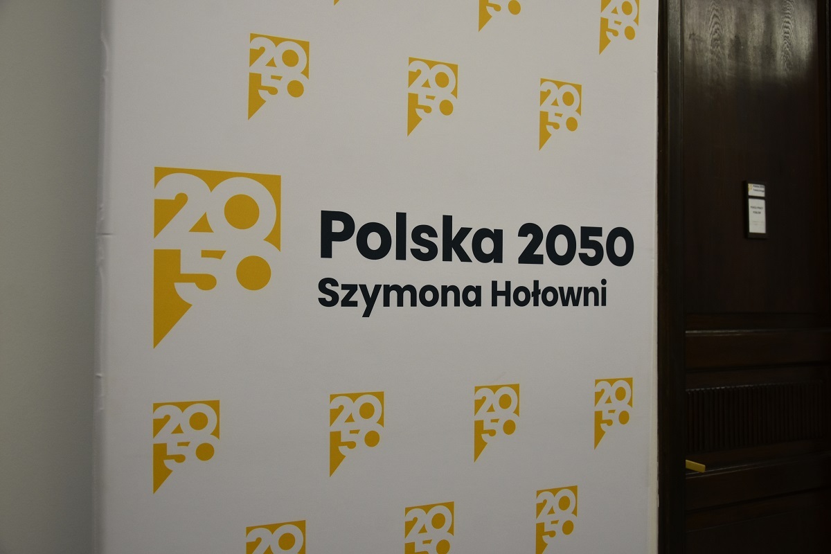 Partia Hołowni chce współpracować z PiS w nowej kadencji?!