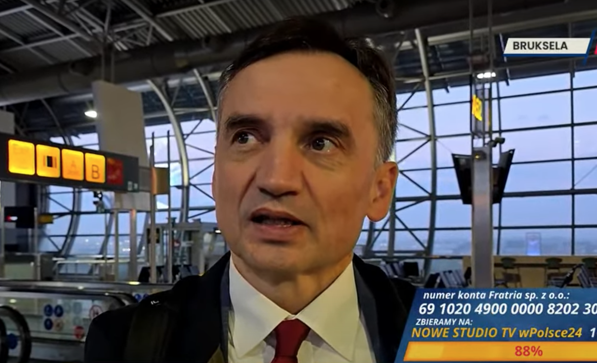 Ziobro z Brukseli: Ta szopka wynika z bezradności Tuska