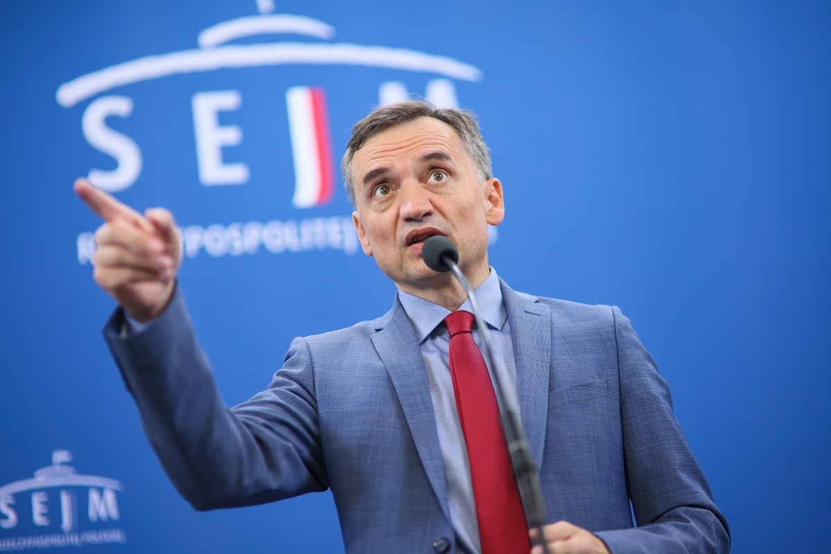 ТОЛЬКО У НАС. Ziobro: Чего Туск боится в Новаке?