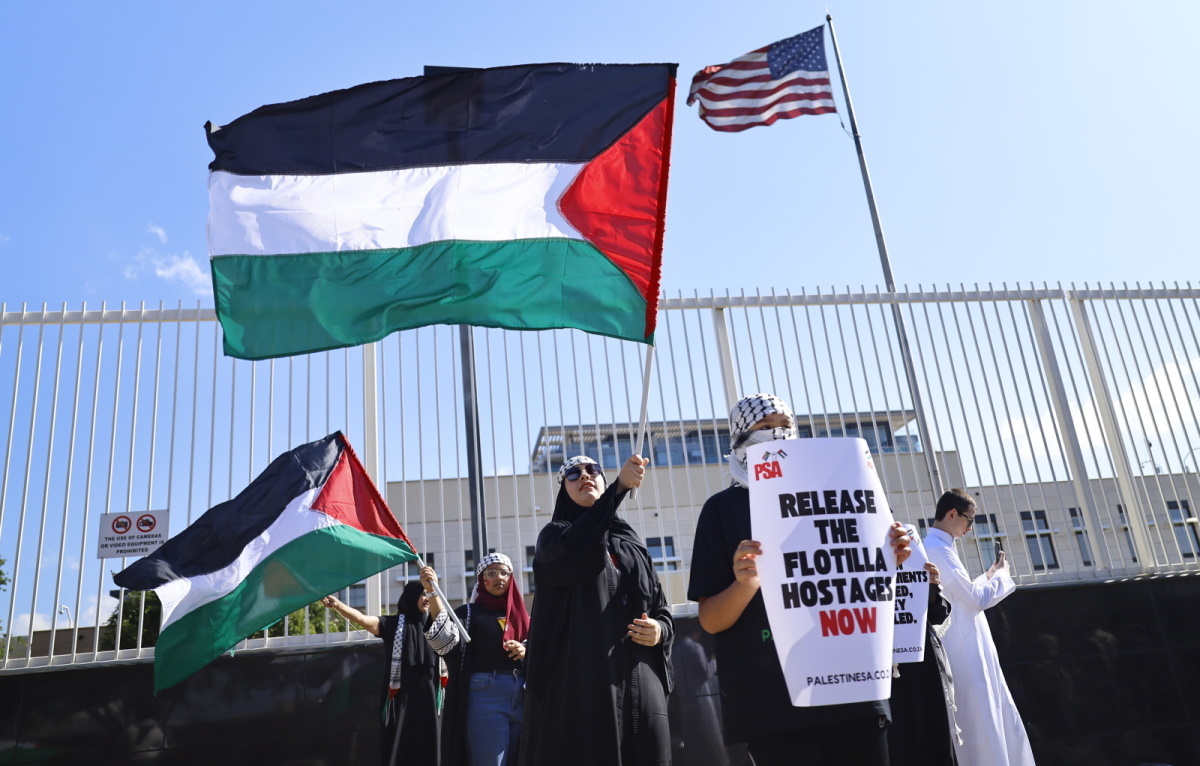 Polacy z Flotylli Sumud odmówili dobrowolnej deportacji! wiadomości,aktualności,wPolityce.pl Polacy z Flotylli Sumud odmówili dobrowolnej deportacji!