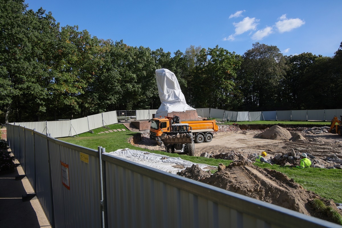 Kogoś w Warszawie ostro pogięło wiadomości,aktualności,wPolityce.pl Kogoś w Warszawie ostro pogięło