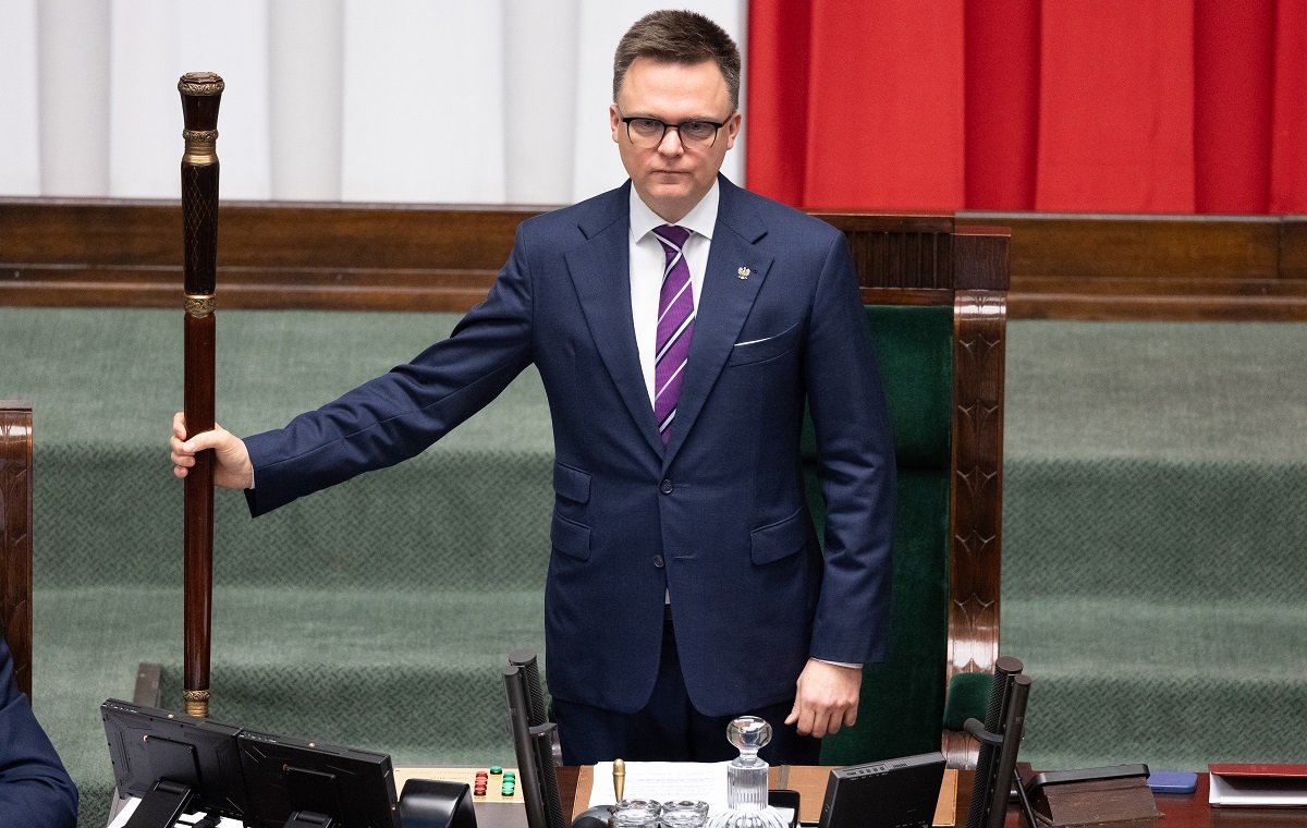 Уход Холовнии как конец польского 2050 года? Интересные результаты опроса