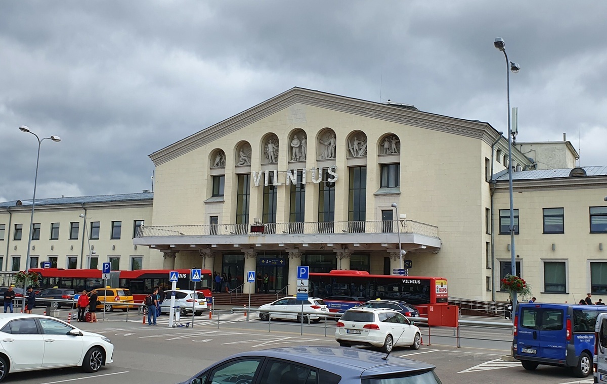 Zamknięto przestrzeń nad lotniskiem w Wilnie! wiadomości,aktualności,wPolityce.pl Zamknięto przestrzeń nad lotniskiem w Wilnie!