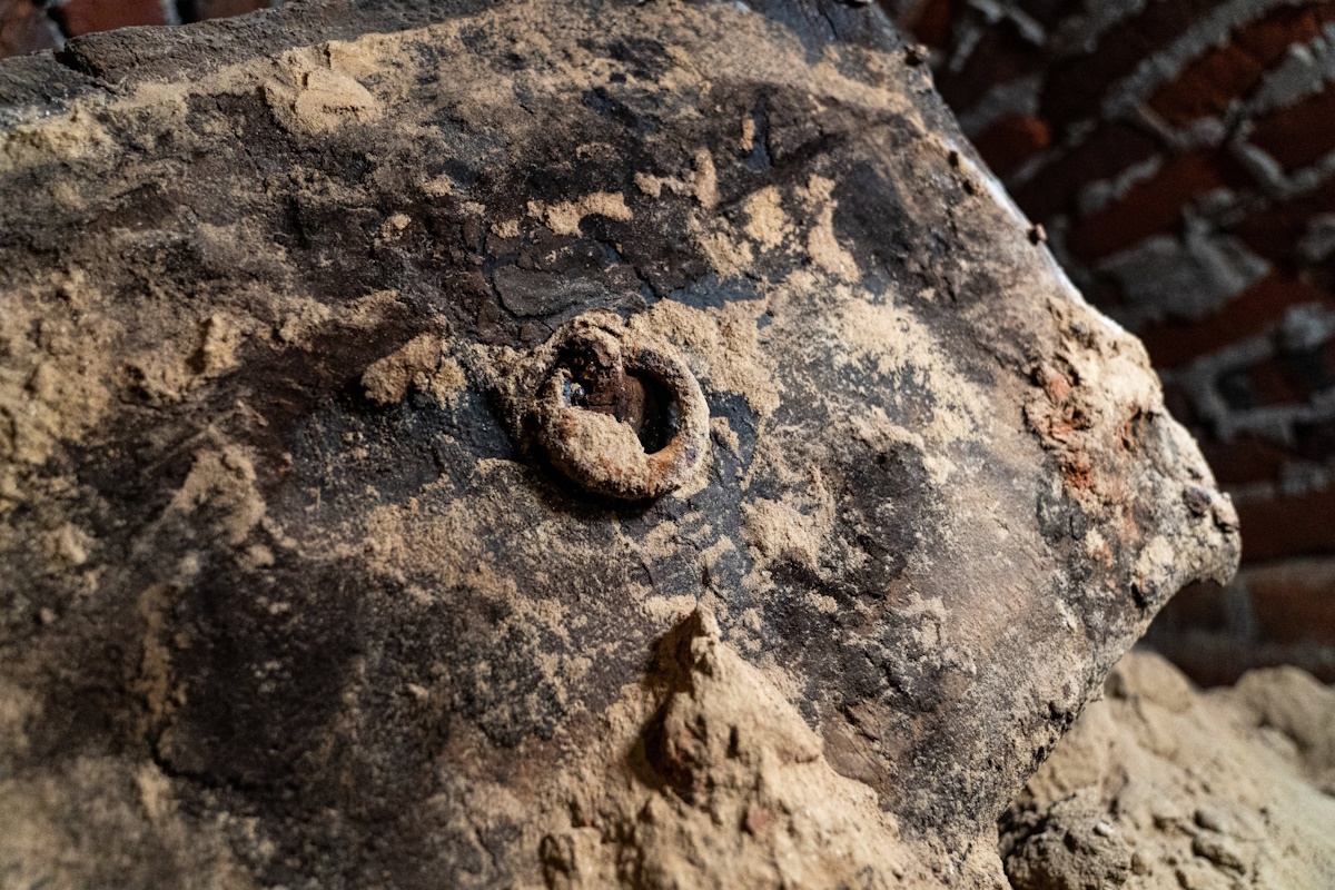 Niezwykłe odkrycie w krypcie pod klasztorem wiadomości,aktualności,wPolityce.pl Niezwykłe odkrycie w krypcie pod klasztorem