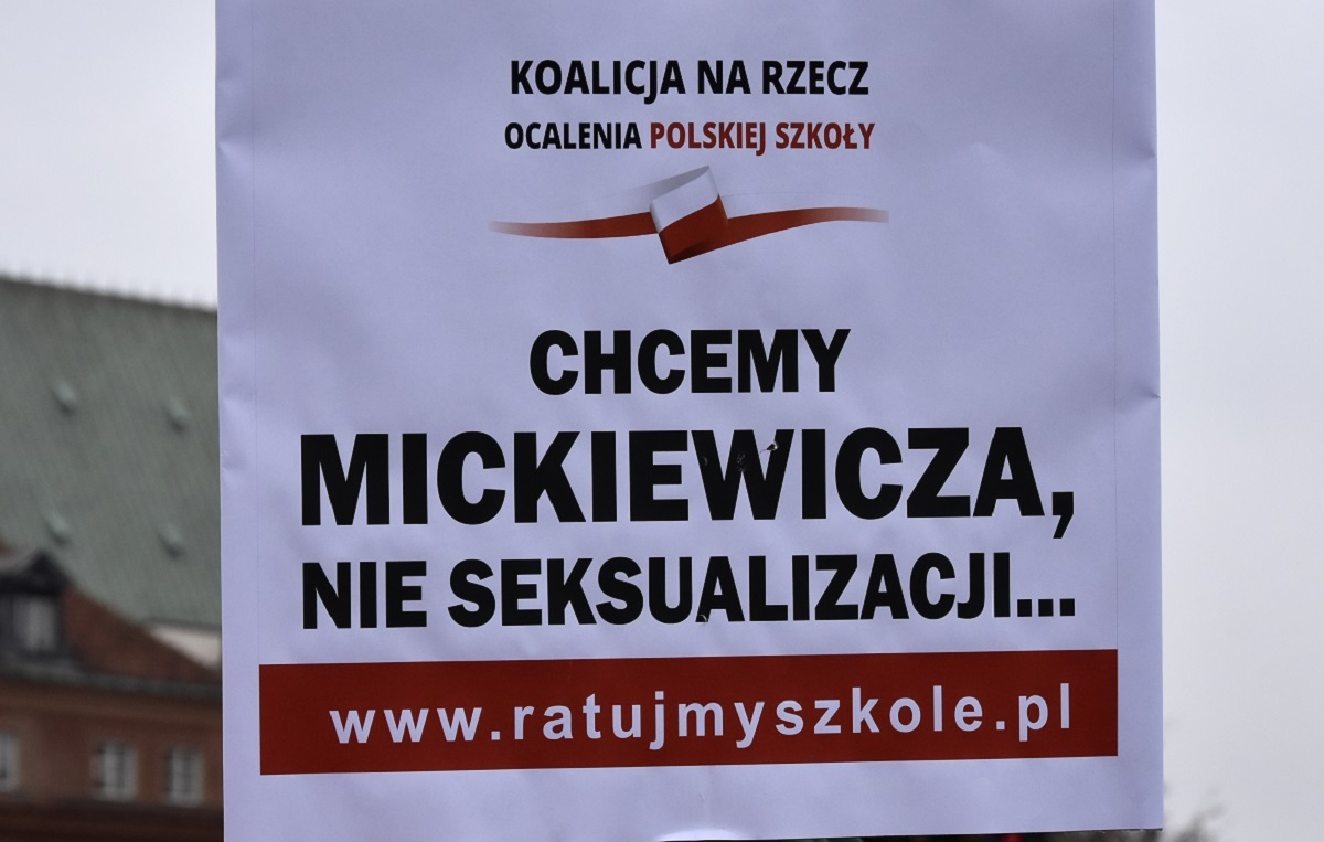 Po 25 września też można wypisać dziecko z EZ! wiadomości,aktualności,wPolityce.pl Po 25 września też można wypisać dziecko z EZ!