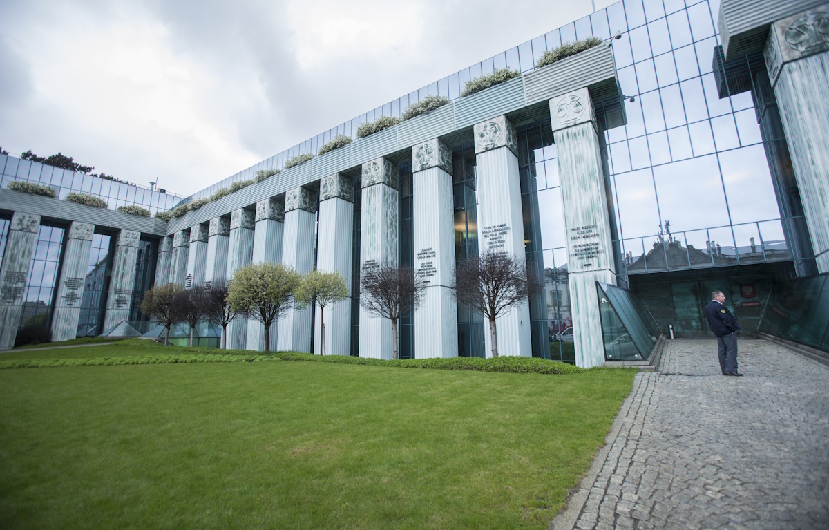 Kolegium SN sprzeciwia się "bezprawnym" działaniom Żurka!