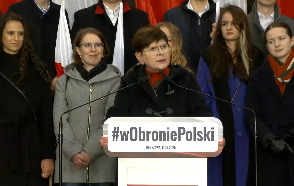 Szydło: Nie można wierzyć Tuskowi. Służy von der Leyen