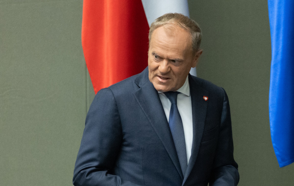 Tusk "staje na głowie": Żaden list nie wpłynął na decyzje KE