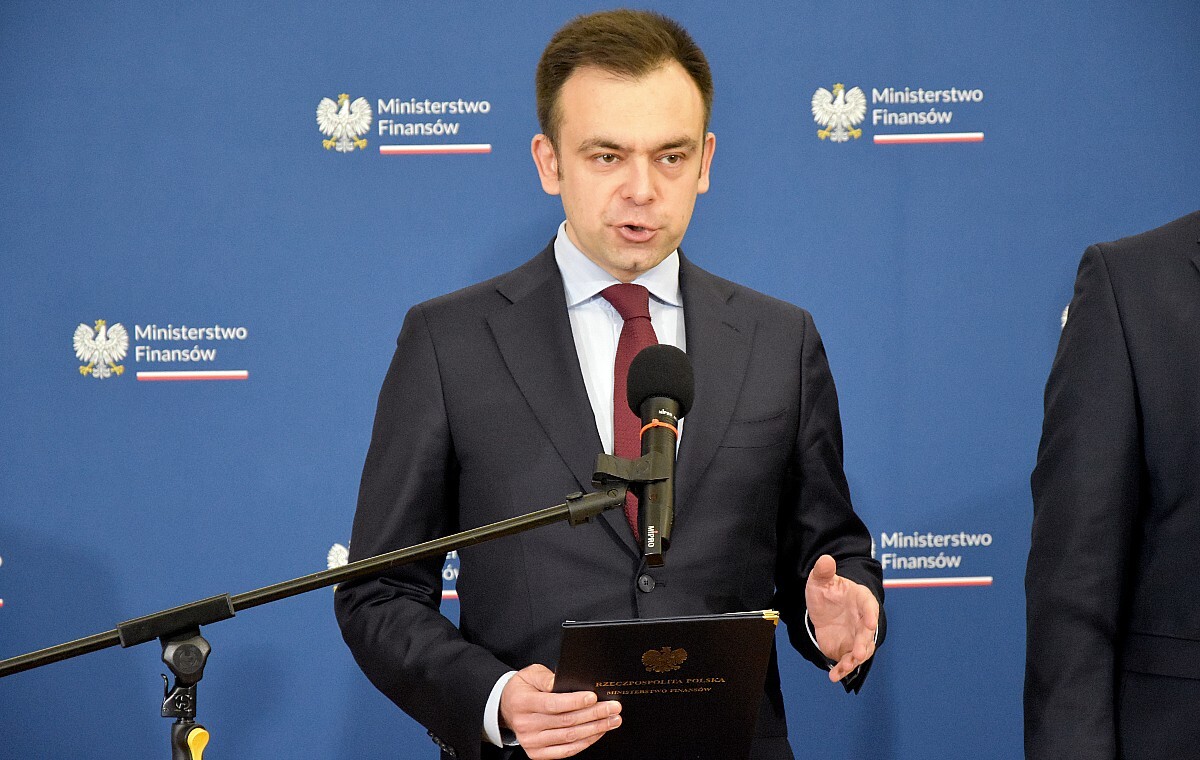 Minister Domański chce wyższych podatków dla banków