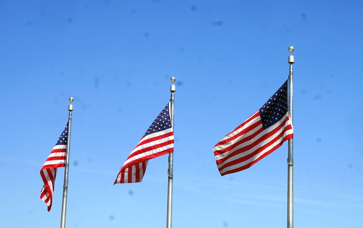 Protest przeciwko USA. Indianie ostrzelali policję z łuków! wiadomości,aktualności,wPolityce.pl Protest przeciwko USA. Indianie ostrzelali policję z łuków!