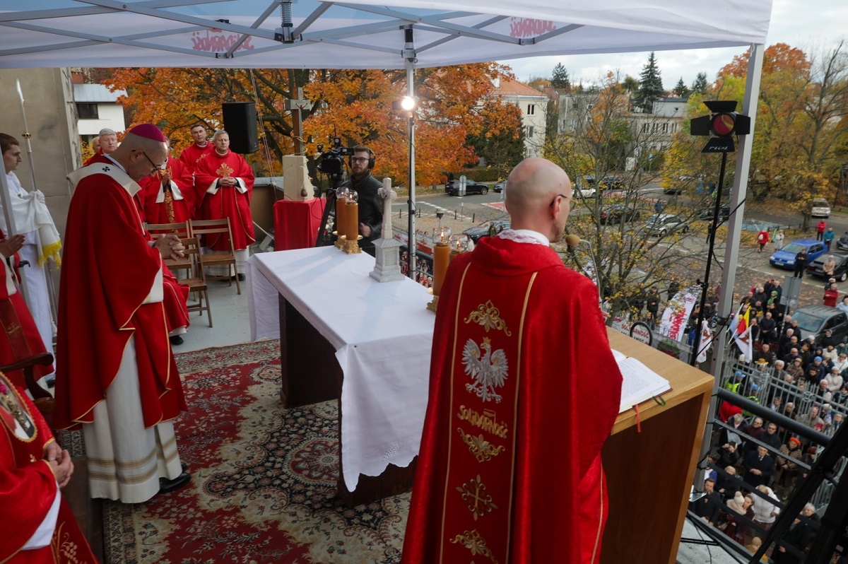 Uroczysta Msza św. na Żoliborzu. wiadomości,aktualności,wPolityce.pl Uroczysta Msza św. na Żoliborzu.