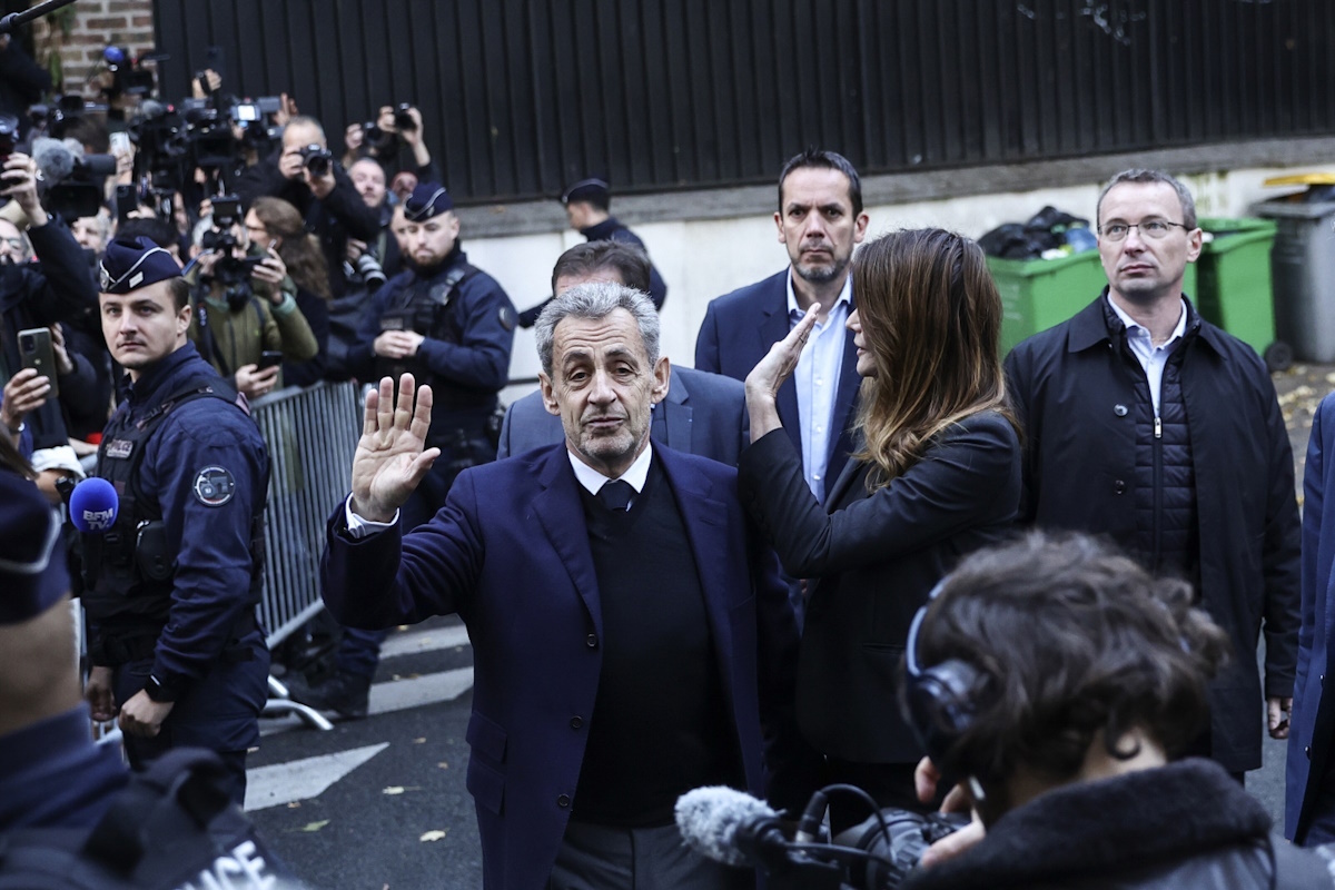 Sarkozy opuści więzienie? Obrońcy niemal pewni sukcesu wiadomości,aktualności,wPolityce.pl Sarkozy opuści więzienie? Obrońcy niemal pewni sukcesu