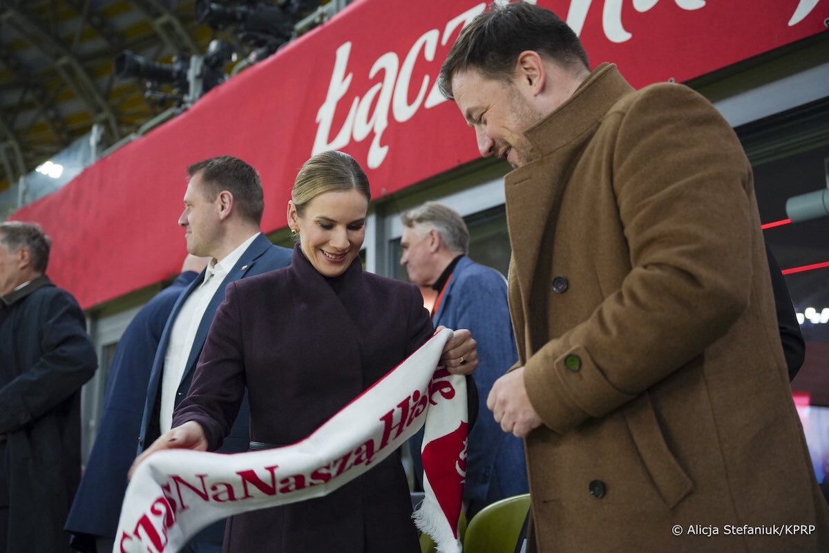 Remis w meczu Polek z Holenderkami. Na trybunach Nawrocka wiadomości,aktualności,wPolityce.pl Remis w meczu Polek z Holenderkami. Na trybunach Nawrocka