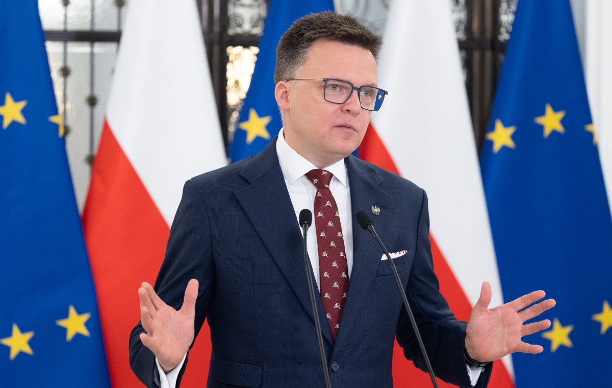 Czym powinien zająć się Szymon Hołownia? SONDAŻ